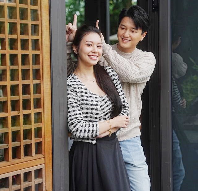 Huỳnh Anh bất ngờ đăng đàn Huỳnh Anh bất ngờ đăng đàn