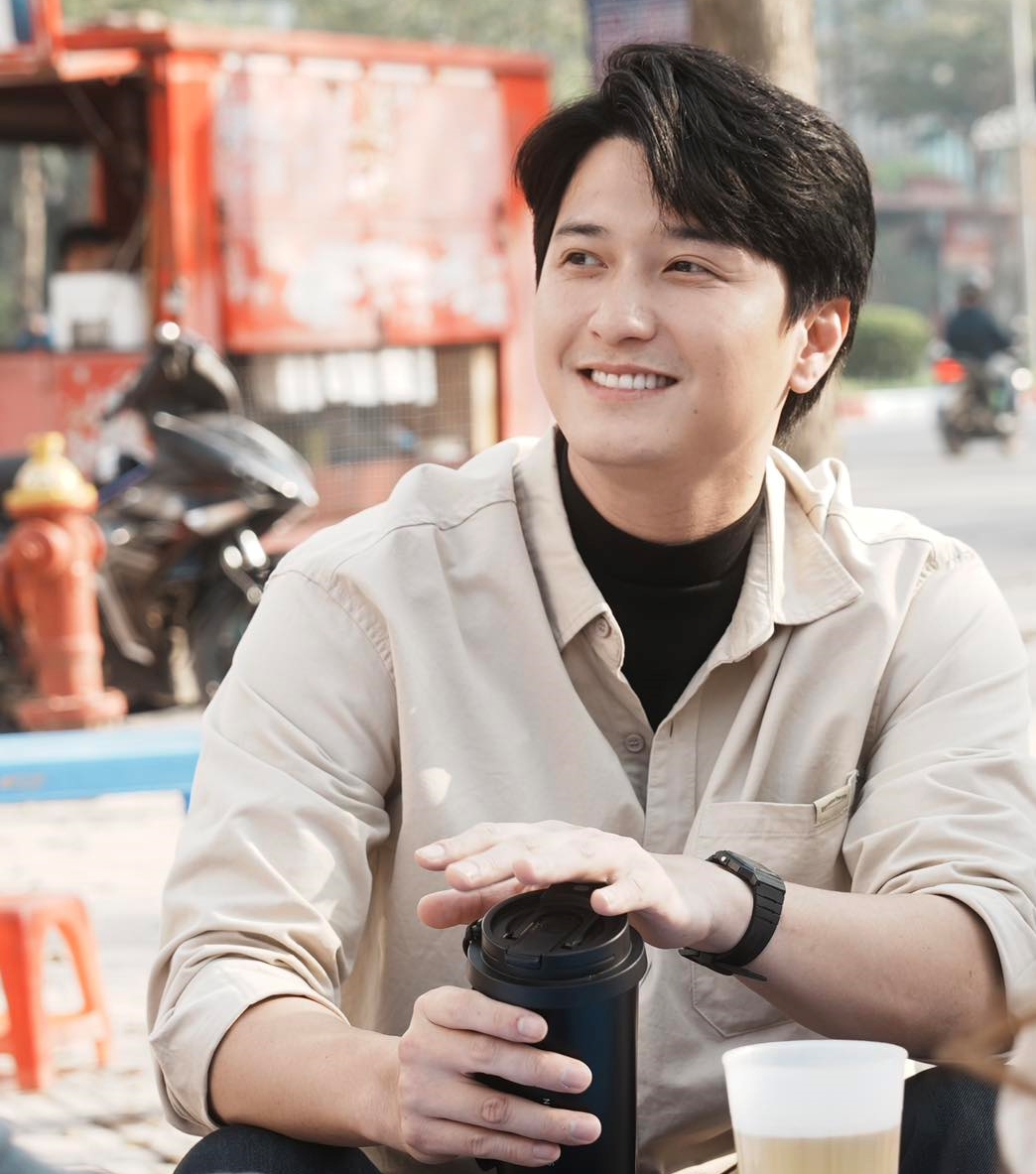 Huỳnh Anh bất ngờ đăng đàn Huỳnh Anh bất ngờ đăng đàn