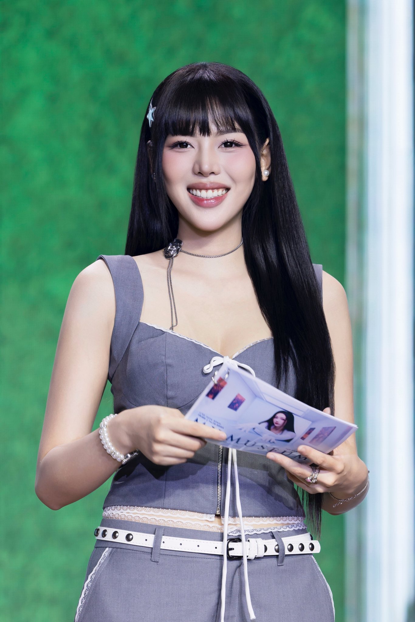 Một nữ ca sĩ “bóc phốt” bị đàn anh “quỵt” giải thưởng, netizen gọi tên Erik nhờ 1 chi tiết- Ảnh 4. Một nữ ca sĩ “bóc phốt” bị đàn anh “quỵt” giải thưởng, netizen gọi tên Erik nhờ 1 chi tiết- Ảnh 4.